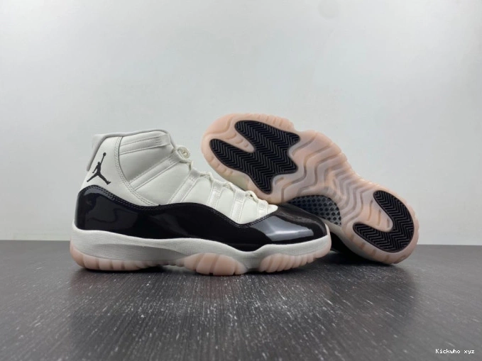Jordan Neapolitan AR0715-101 Air 11 0810